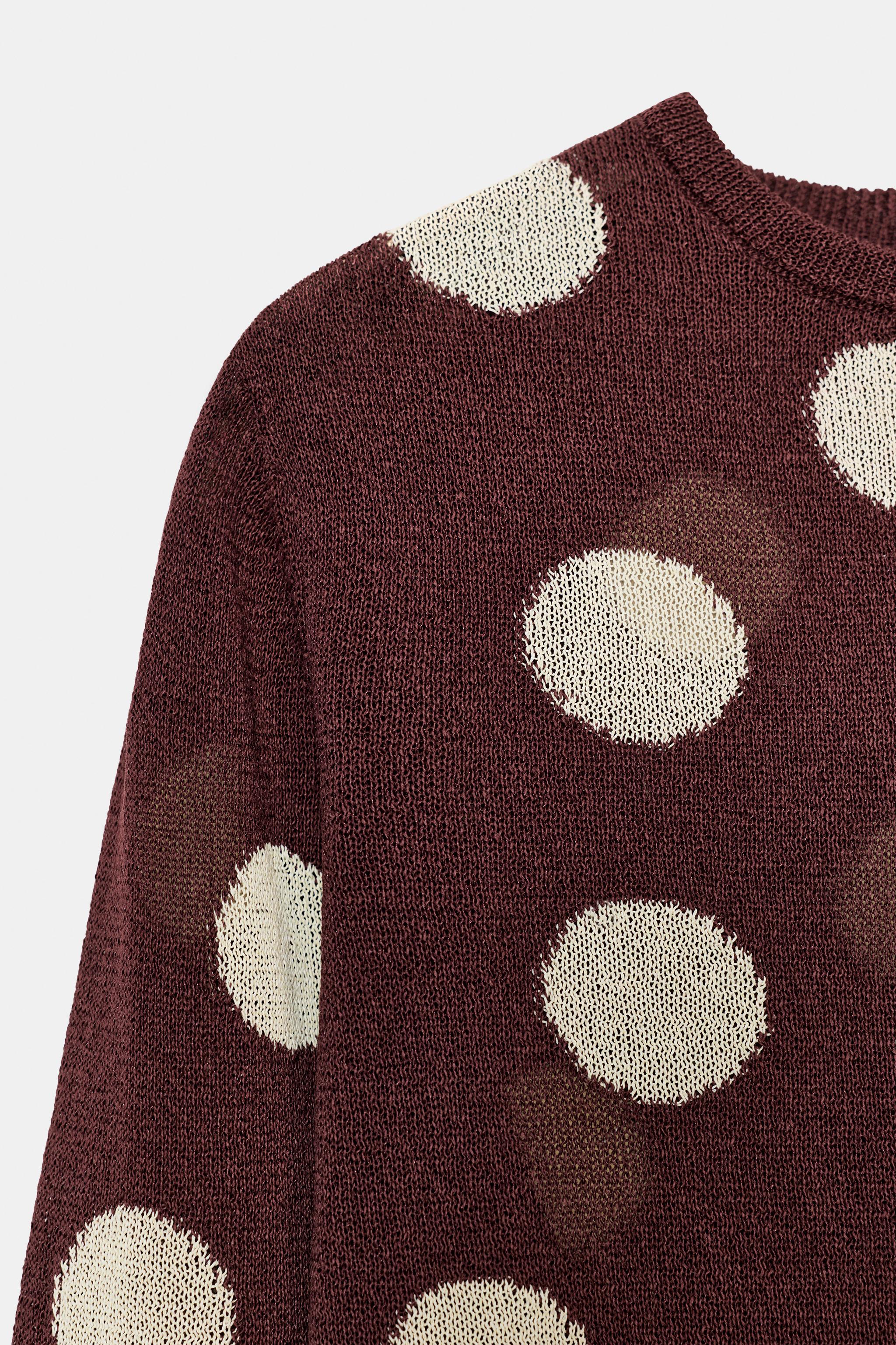TOP EN MAILLE À POIS